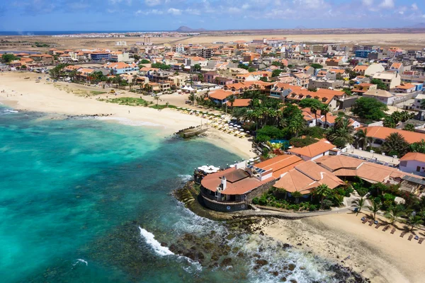 Luchtfoto van Santa Maria strand in eiland Sal Cape Verde - Cabo — Stockfoto