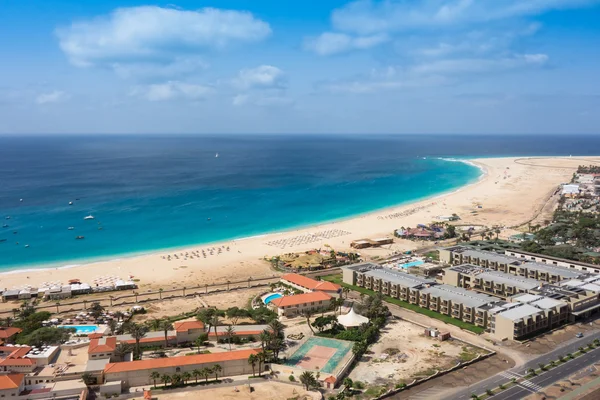 Vista aérea da praia de Santa Maria em Sal Island Cabo Verde - Cabo — Fotografia de Stock