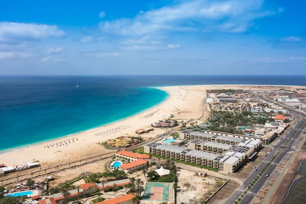 Vista aérea da praia de Santa Maria em Sal Island Cabo Verde - Cabo — Fotografia de Stock