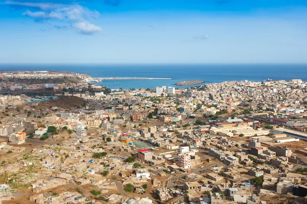 Vista da cidade de Praia em Santiago - Capital das Ilhas Cabo Verde  - — Fotografia de Stock