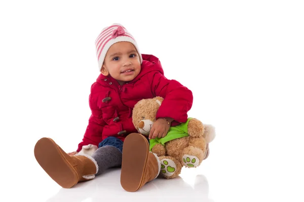 Porträt eines kleinen afrikanisch-amerikanischen Mädchens mit einem Teddy — Stockfoto