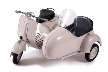 scooter üzerinde beyaz