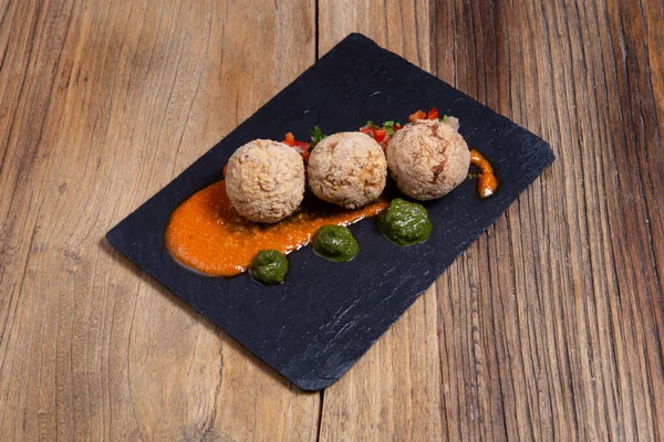 Croquetas Lentejas Una Pizarra Comida Vegana — Foto de Stock