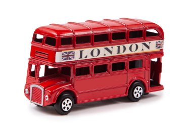 Kırmızı Londra Otobüsü yumuşak gölgeli beyaz arkaplanda izole edildi (bir modelin fotoğrafı)
