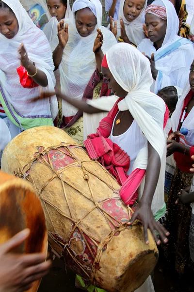 Celebration in orthodox ethiopian christian church. — Stock Photo, Image