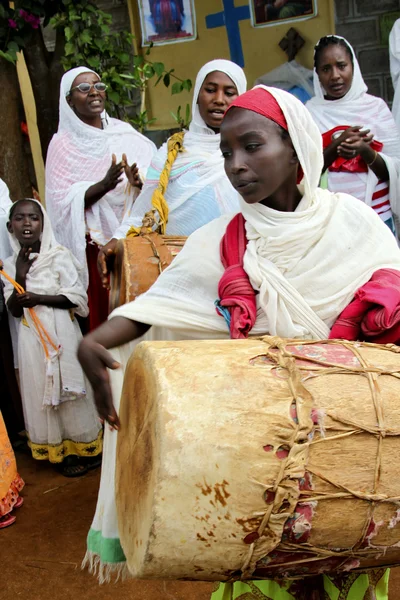 Celebration in orthodox ethiopian christian church. — Stock Photo, Image