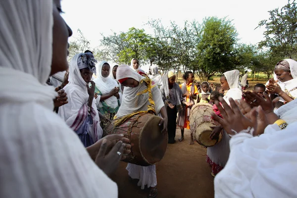 Celebration in orthodox ethiopian christian church. — Stock Photo, Image