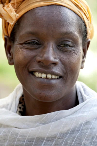 Retrato de la mujer africana . — Foto de Stock