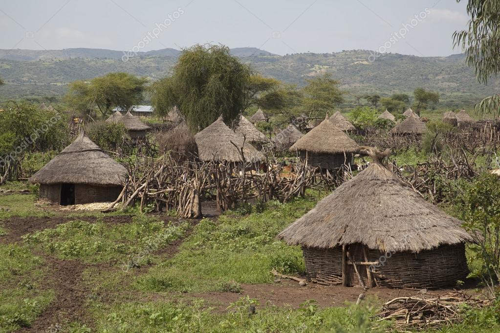 depositphotos_64093285-stock-photo-african-village.jpg