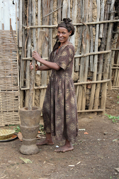  Ethiopian women