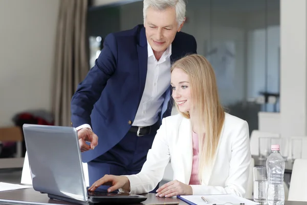 Equipa financeira de sucesso — Fotografia de Stock