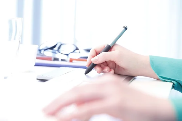 Creative designer using pen tablet — Stock Photo, Image