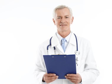 Kıdemli doktor holding Pano