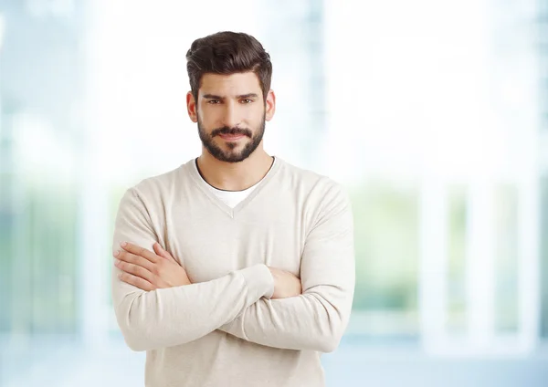 Retrato de hombre de negocios joven — Foto de Stock