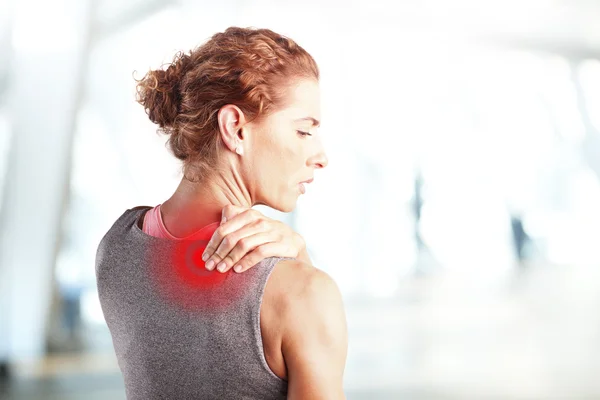 Pijnlijke na harde training bij fitness — Stockfoto