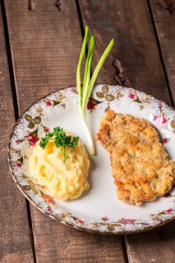 lezzetli patates soğan ve chop
