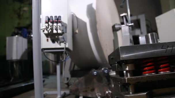 조립식으로 만들어진된 제조 펀치 — 비디오