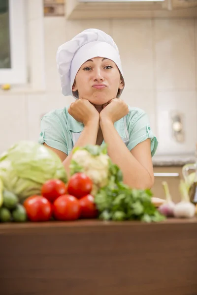 Cook with vegetables — Stock Photo, Image