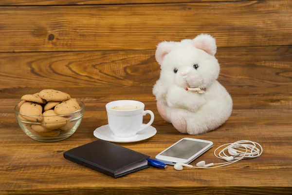 Teddy bear coffee and cookies — Stock Photo, Image