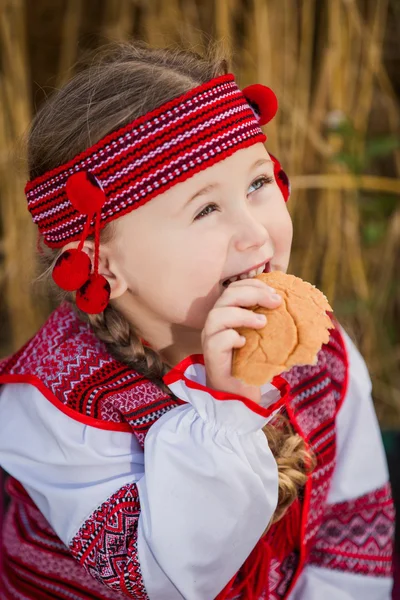 Child in Ukrainian national costume — Stock Photo, Image