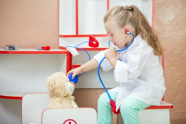 Bebek Doktor iş başında