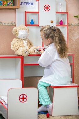 Bebek Doktor iş başında