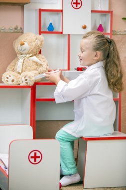 Bebek Doktor iş başında