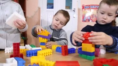 Çocuk oyun tasarımcısı