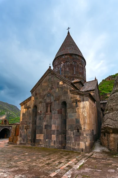 Klasztor Geghard świątynia chrześcijańska (Armenia) — Zdjęcie stockowe