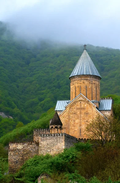 Krásná krajina pevnosti kláštera — Stock fotografie