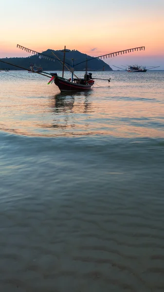 Połów Łódka, wieczór, Tajlandia — Zdjęcie stockowe