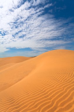 Hills, dunes, gökyüzü