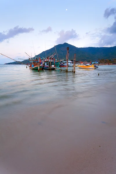 Apus de soare la bărcile marine Bay — Fotografie, imagine de stoc