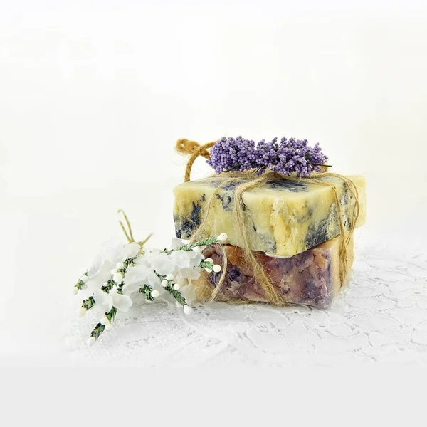 Perfumed Handmade Artisan Customised Luxury Slabs Soap Tied Together Raffia — Stock Photo, Image