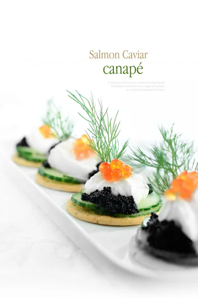 Canapés de Caviar de Salmón —  Fotos de Stock