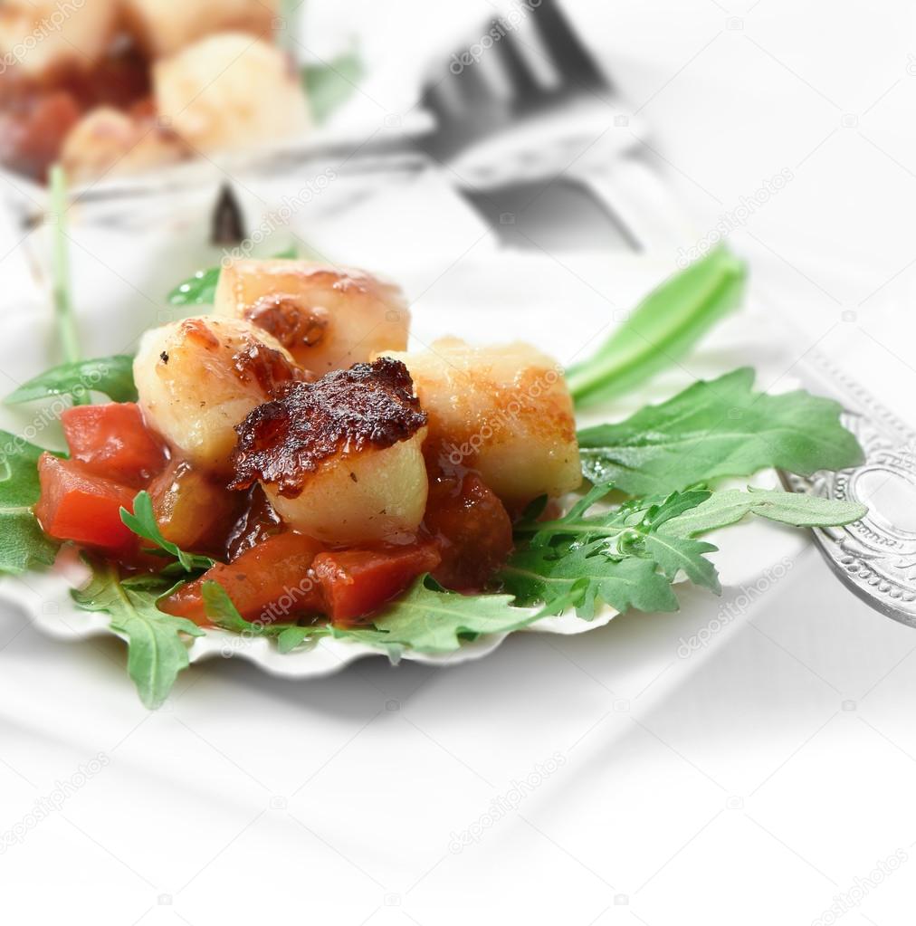 Scallops Salad Crop