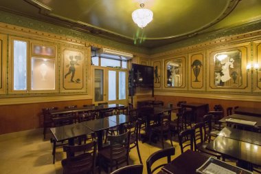 Barselona'da bir kafenin lüks mimarisi