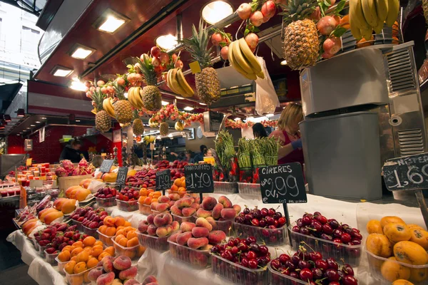 Ünlü La Boqueria pazarı — Stok fotoğraf