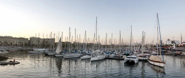 Marina em Port Vell, Barcelona — Fotografia de Stock