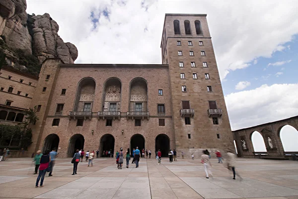 Abadia beneditina nas montanhas de Montserrat — Fotografia de Stock