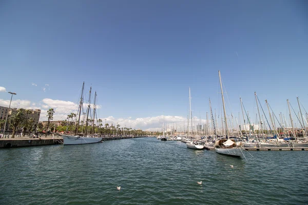 Puerto deportivo en Port Vell, Barcelona —  Fotos de Stock