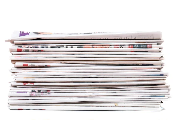 Gazeteler yığılmış yığını — Stok fotoğraf