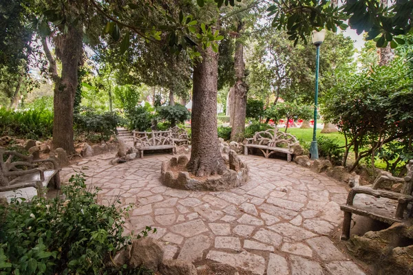 Beautiful garden of Alameda located in Faro — Stock Photo, Image