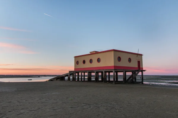 Historical life-guard building in Fuseta — Stock Photo, Image