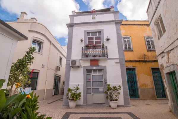 Arquitetura típica da cidade cubista de Olhao — Fotografia de Stock