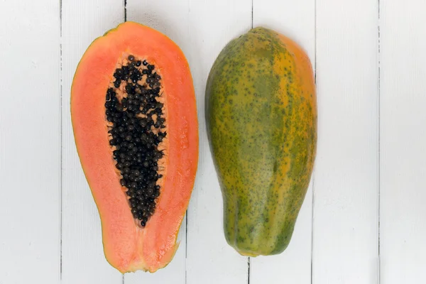 Beyaz taze tropikal papaya meyve — Stok fotoğraf