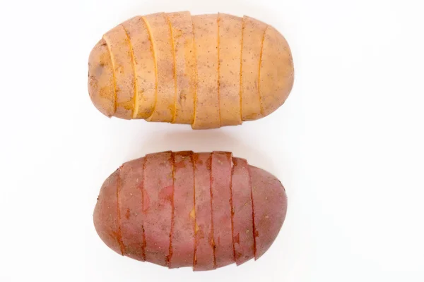 흰 배경에 고립 된 감자 — 스톡 사진