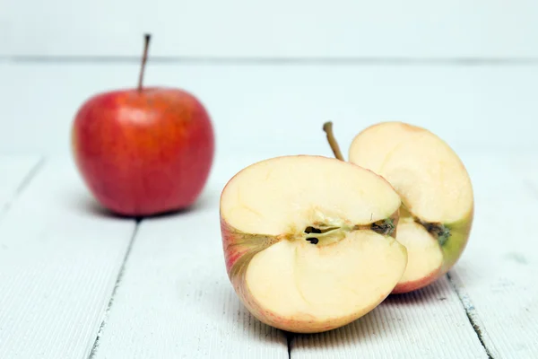 Fresh tasty red apple fruits — Stock Photo, Image