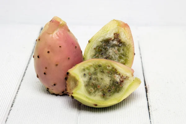 Fruits de cactus Opuntia ficus-indica — Photo