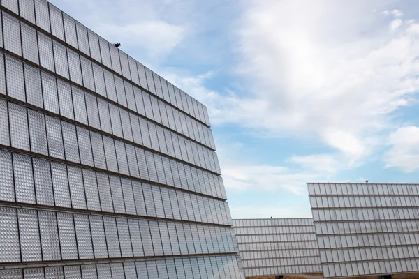 Fotovoltaický solární panel získávání energie — Stock fotografie